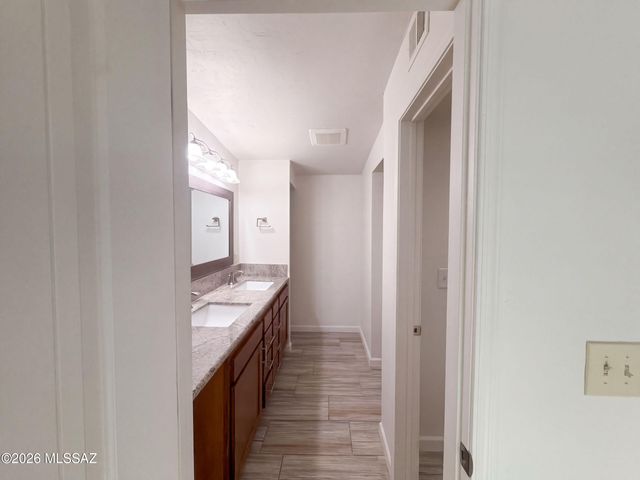 100 S Monitor Place, Tucson, AZ 85710