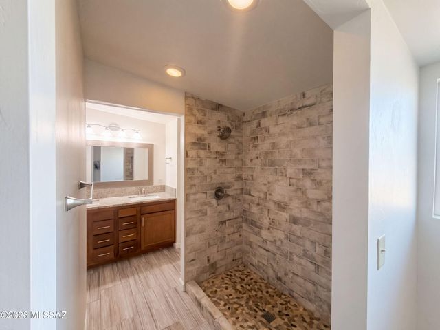 100 S Monitor Place, Tucson, AZ 85710