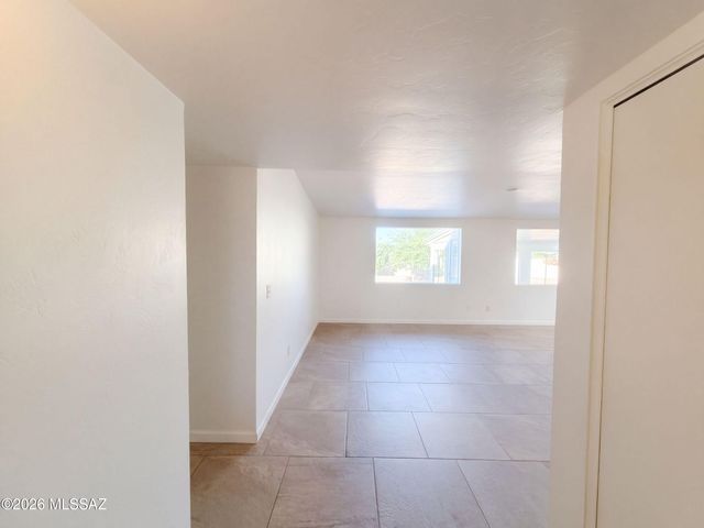 100 S Monitor Place, Tucson, AZ 85710