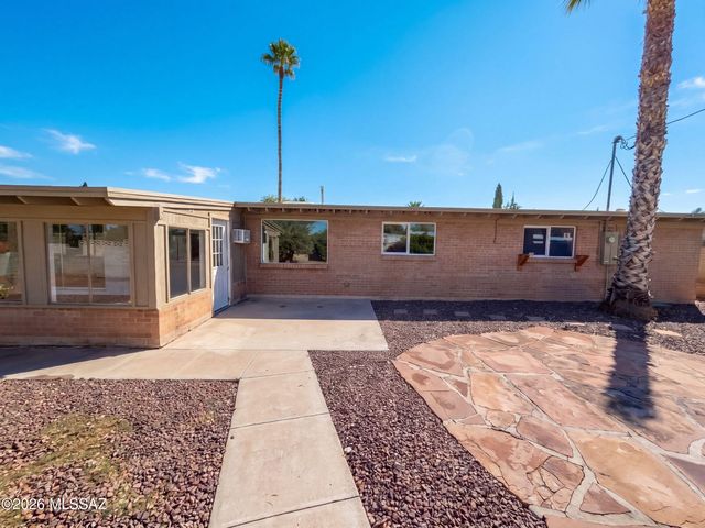 100 S Monitor Place, Tucson, AZ 85710