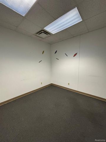 2830 Corunna Road, Flint, MI 48503