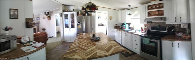 1090 Chestnut Grove Road, King, NC 27021
