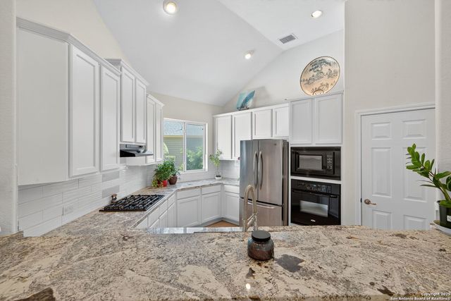 23606 Last, San Antonio, TX 78260