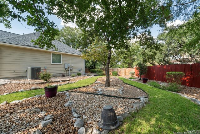 23606 Last, San Antonio, TX 78260