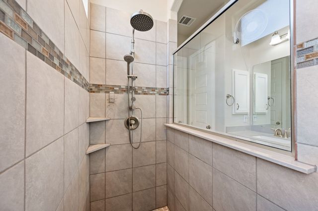 900 Adam Way, Euless, TX 76040