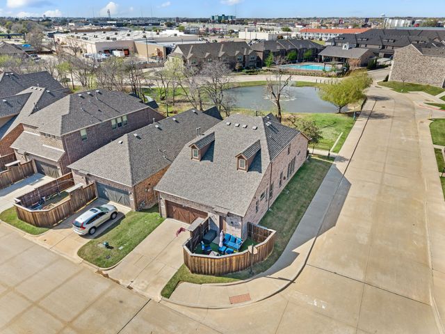 900 Adam Way, Euless, TX 76040