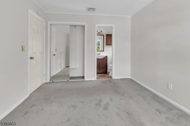 2005 Nassau Dr, Wall Twp., NJ 07762