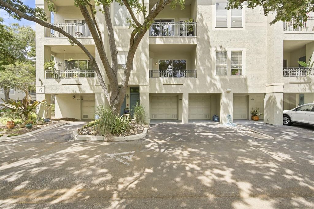 604 SEASCAPE WAY, Tampa, FL 33602