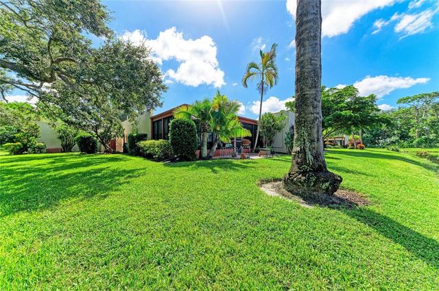 812 SPRING LAKES BLVD., Bradenton, FL 34210