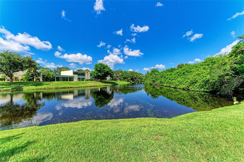 812 SPRING LAKES BLVD., Bradenton, FL 34210