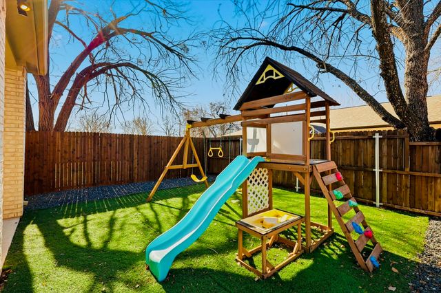 1017 N Church Street, Mckinney, TX 75069