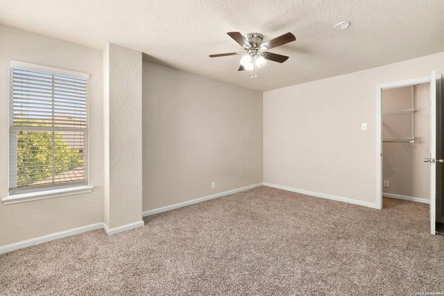 10814 MUSTANG OAK DR, San Antonio, TX 78254