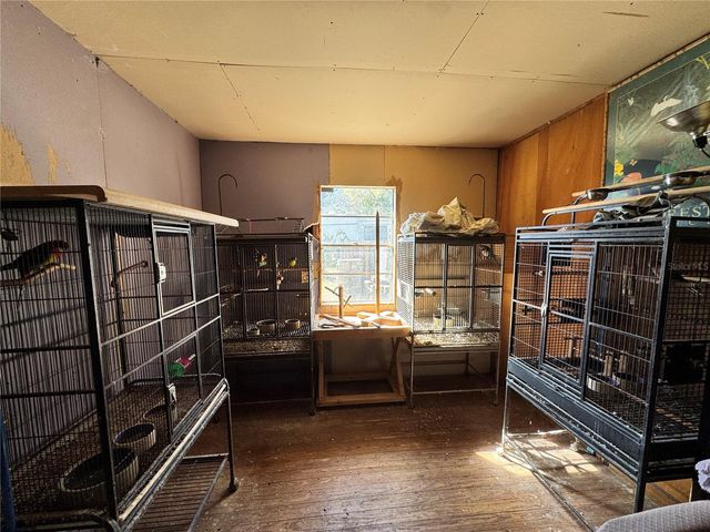 8716 N TEMPLE AVENUE, Tampa, FL 33617