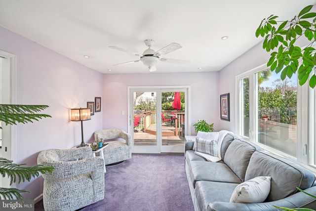 2 WARWICK CT, Mount Laurel, NJ 08054