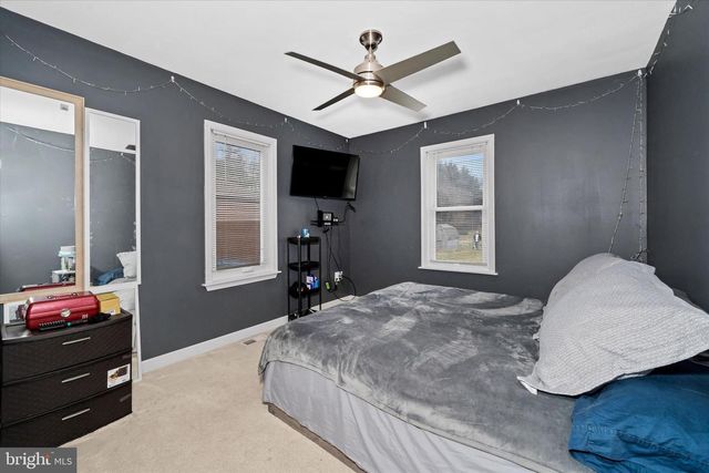 704 MAIN, Dover, DE 19901