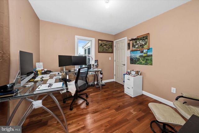 704 MAIN, Dover, DE 19901