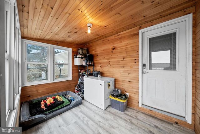 704 MAIN, Dover, DE 19901