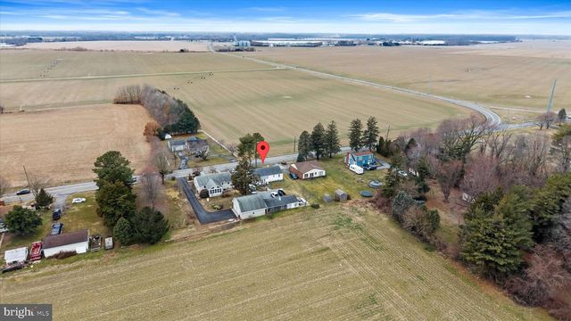 704 MAIN, Dover, DE 19901