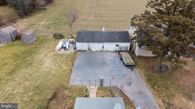 704 MAIN, Dover, DE 19901