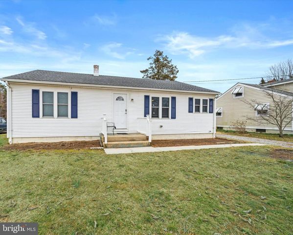 704 MAIN, Dover, DE 19901