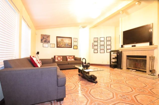 2151 Oakland Road 412, San Jose, CA 95131
