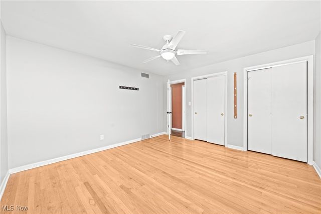 6473 Tanglewood Lane, Seven Hills, OH 44131