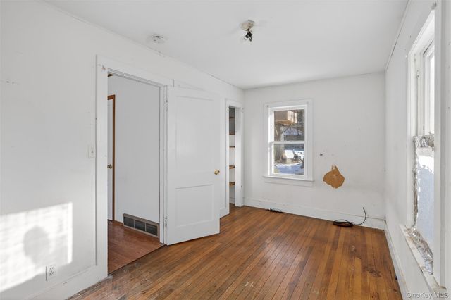 488 Tally Ho Road, Middletown, NY 10940