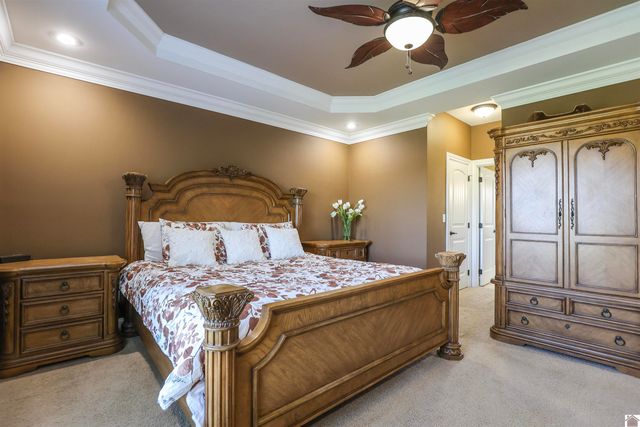 400 Cimarron Way, Paducah, KY 42001