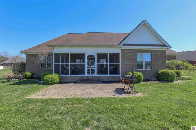 400 Cimarron Way, Paducah, KY 42001