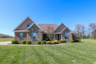 400 Cimarron Way, Paducah, KY 42001