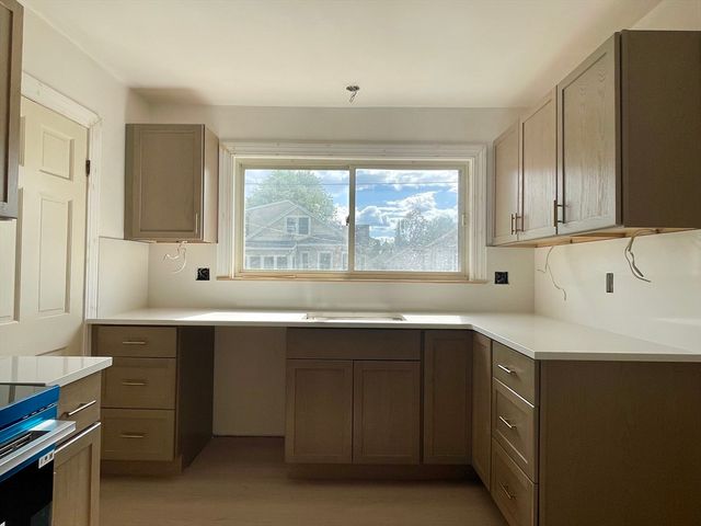 78 Hull St 2, Belmont, MA 02478
