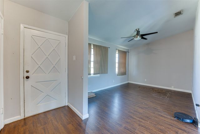 3908 Cody Court, Irving, TX 75062