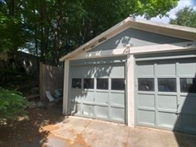 22 Westbourne Road 2, Newton, MA 02459