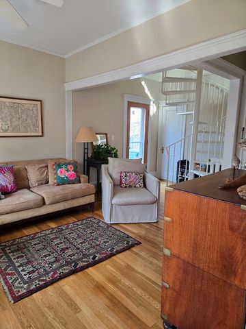 22 Westbourne Road 2, Newton, MA 02459