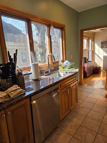 22 Westbourne Road 2, Newton, MA 02459