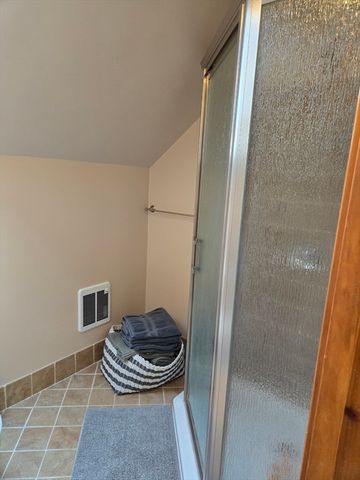 22 Westbourne Road 2, Newton, MA 02459