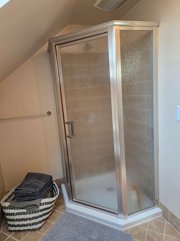 22 Westbourne Road 2, Newton, MA 02459