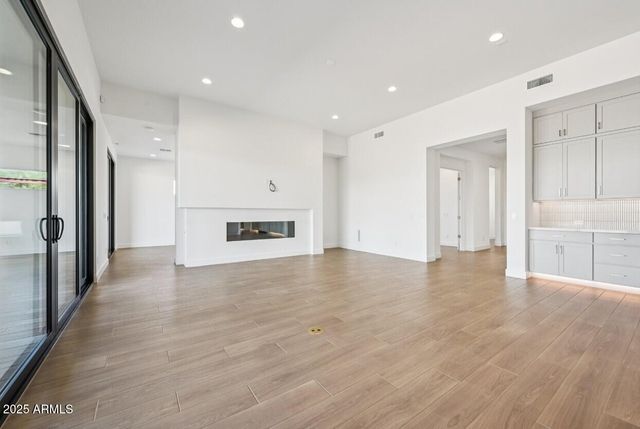 5768 E Rancho Caliente Drive, Cave Creek, AZ 85331