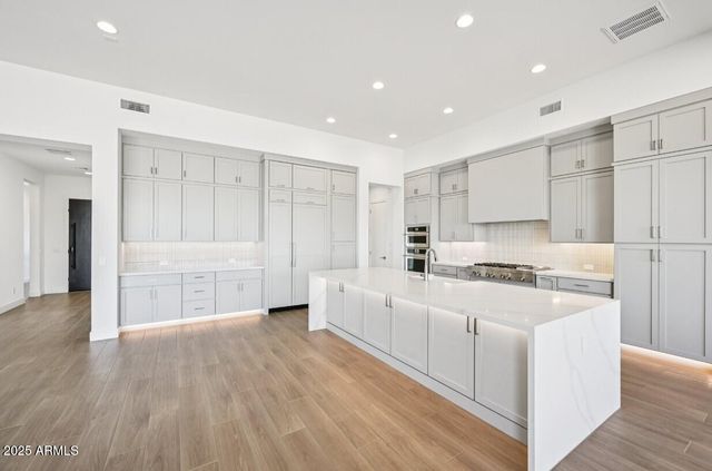 5768 E Rancho Caliente Drive, Cave Creek, AZ 85331