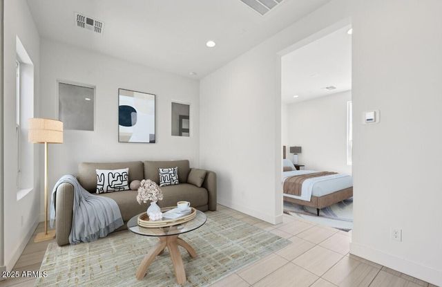 5768 E Rancho Caliente Drive, Cave Creek, AZ 85331