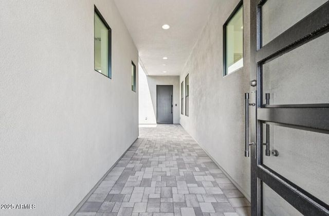 5768 E Rancho Caliente Drive, Cave Creek, AZ 85331