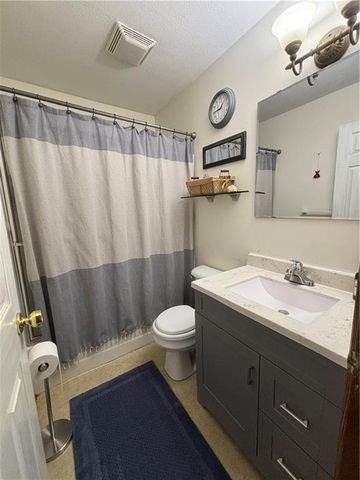 105 W South Street, Spring Hill, KS 66083