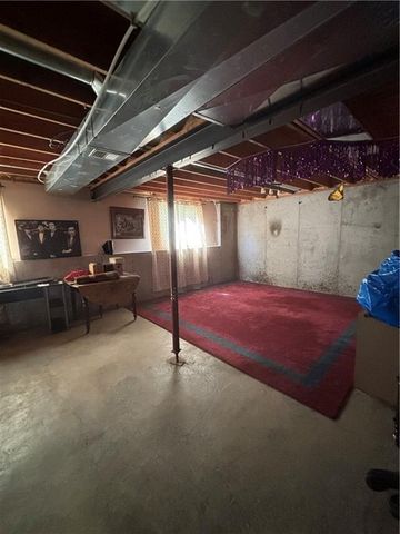 105 W South Street, Spring Hill, KS 66083