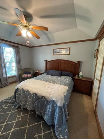 105 W South Street, Spring Hill, KS 66083