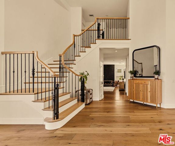 22303 Dunmore Drive, Calabasas, CA 91302