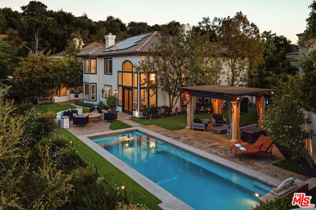 22303 Dunmore Drive, Calabasas, CA 91302