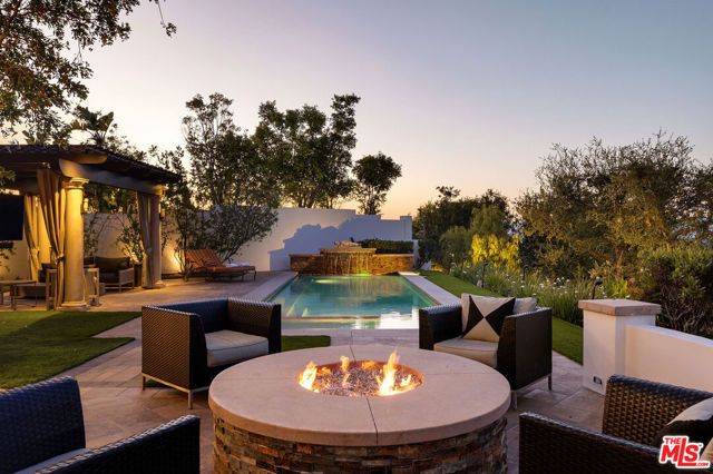 22303 Dunmore Drive, Calabasas, CA 91302