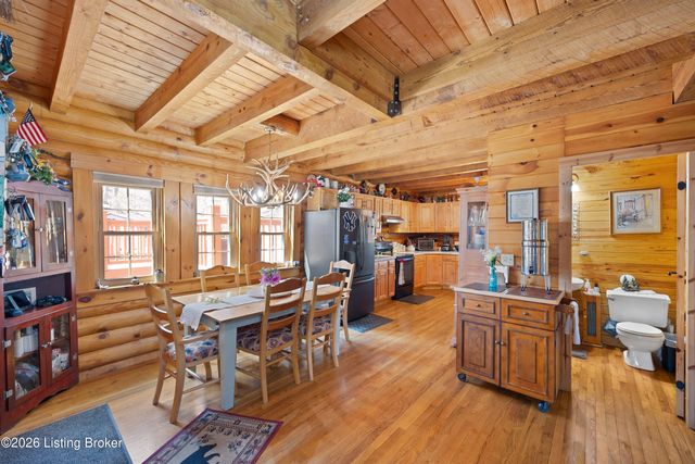 1271 Cabin Creek Dr, Brooks, KY 40109