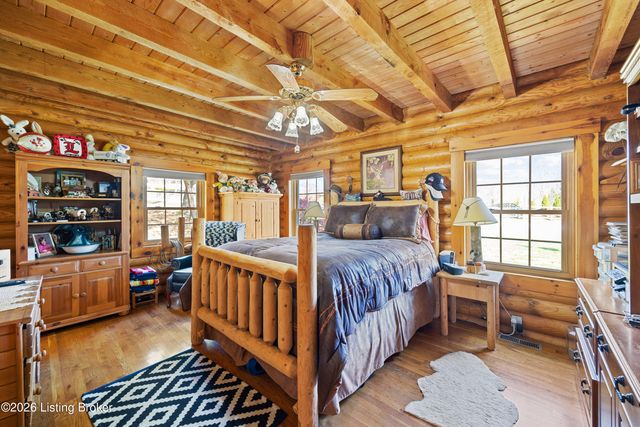 1271 Cabin Creek Dr, Brooks, KY 40109