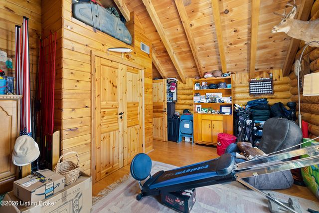 1271 Cabin Creek Dr, Brooks, KY 40109